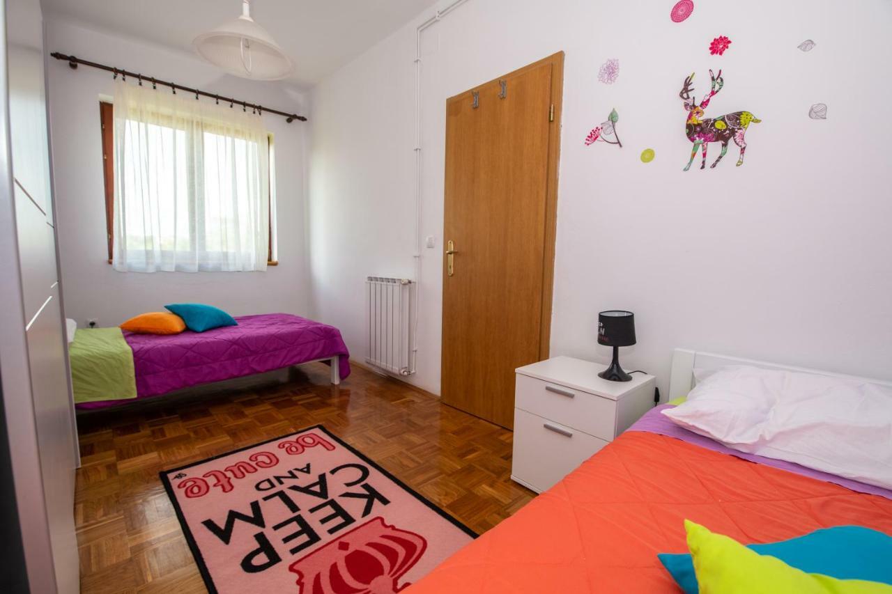 Holiday Home Mara Fondole Kültér fotó